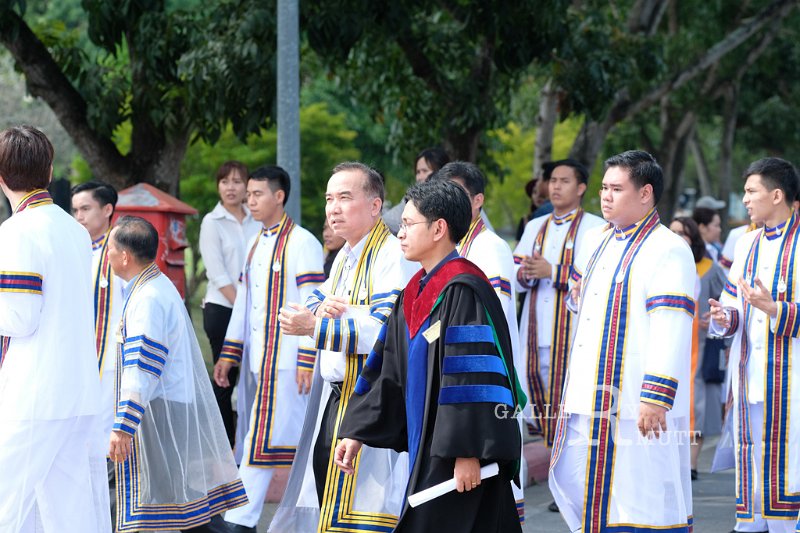 20171115-RMUTT- Get a degree236.jpg